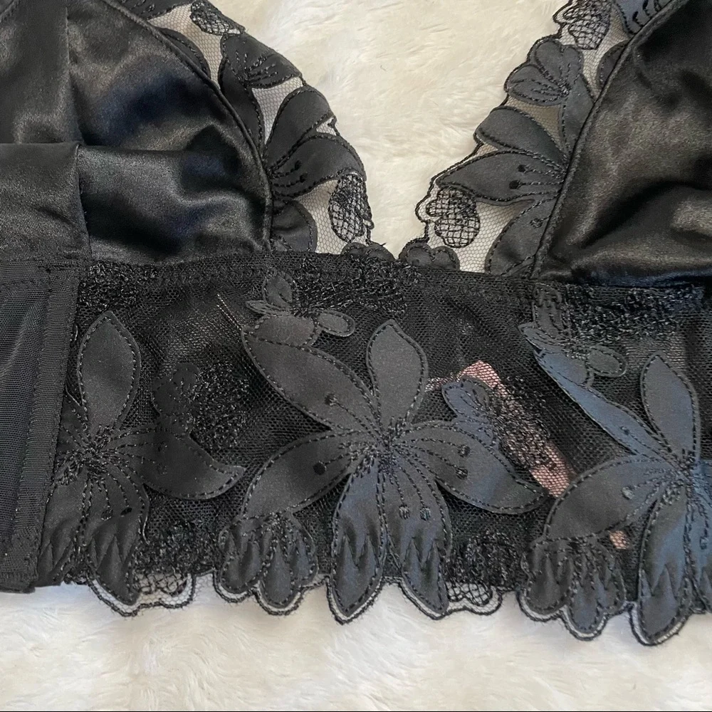 Victoria Secret Black Floral Longline Bralette - Picture 4 of 9